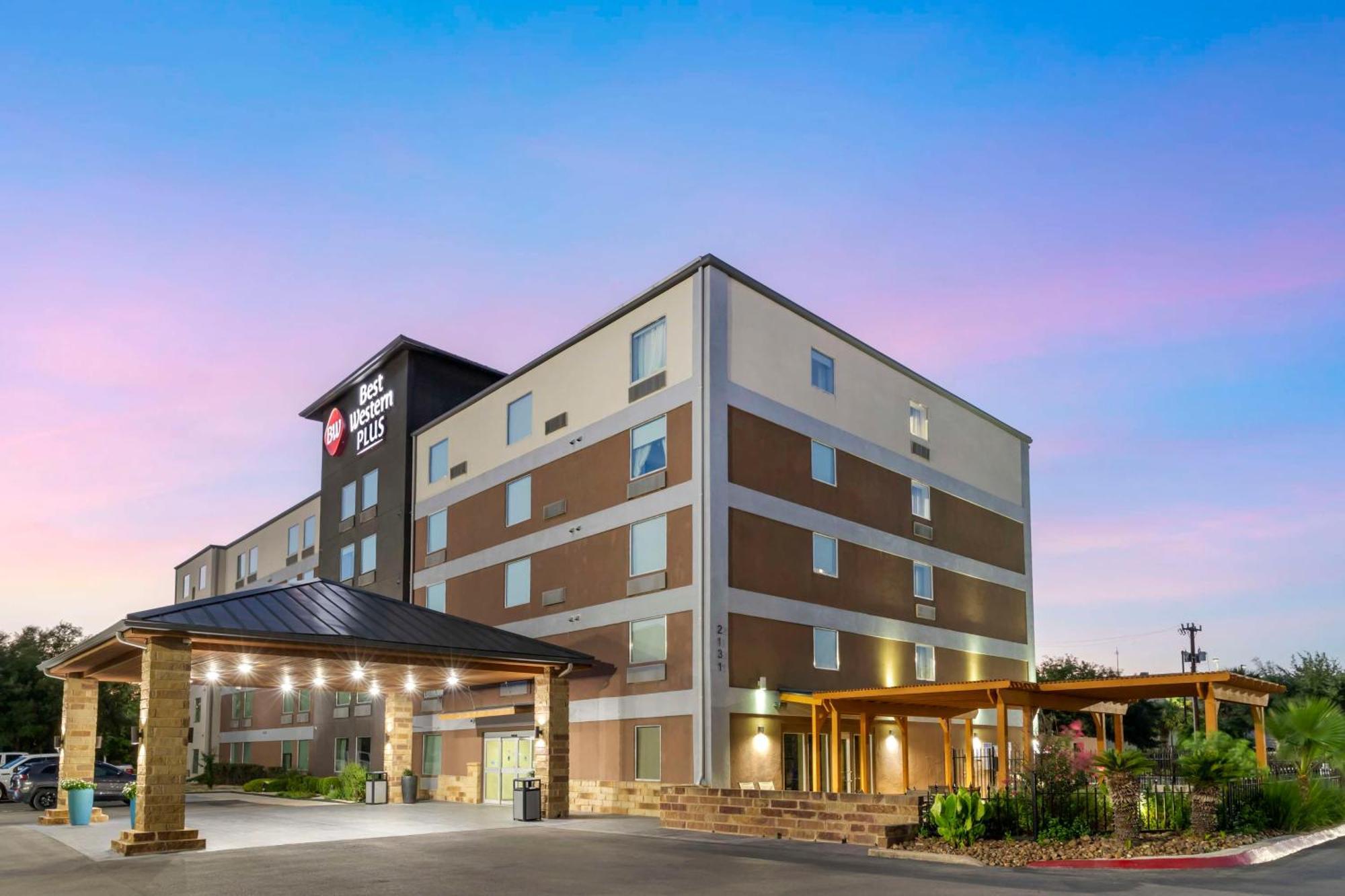 Best Western Plus Downtown North San Antonio Exterior foto